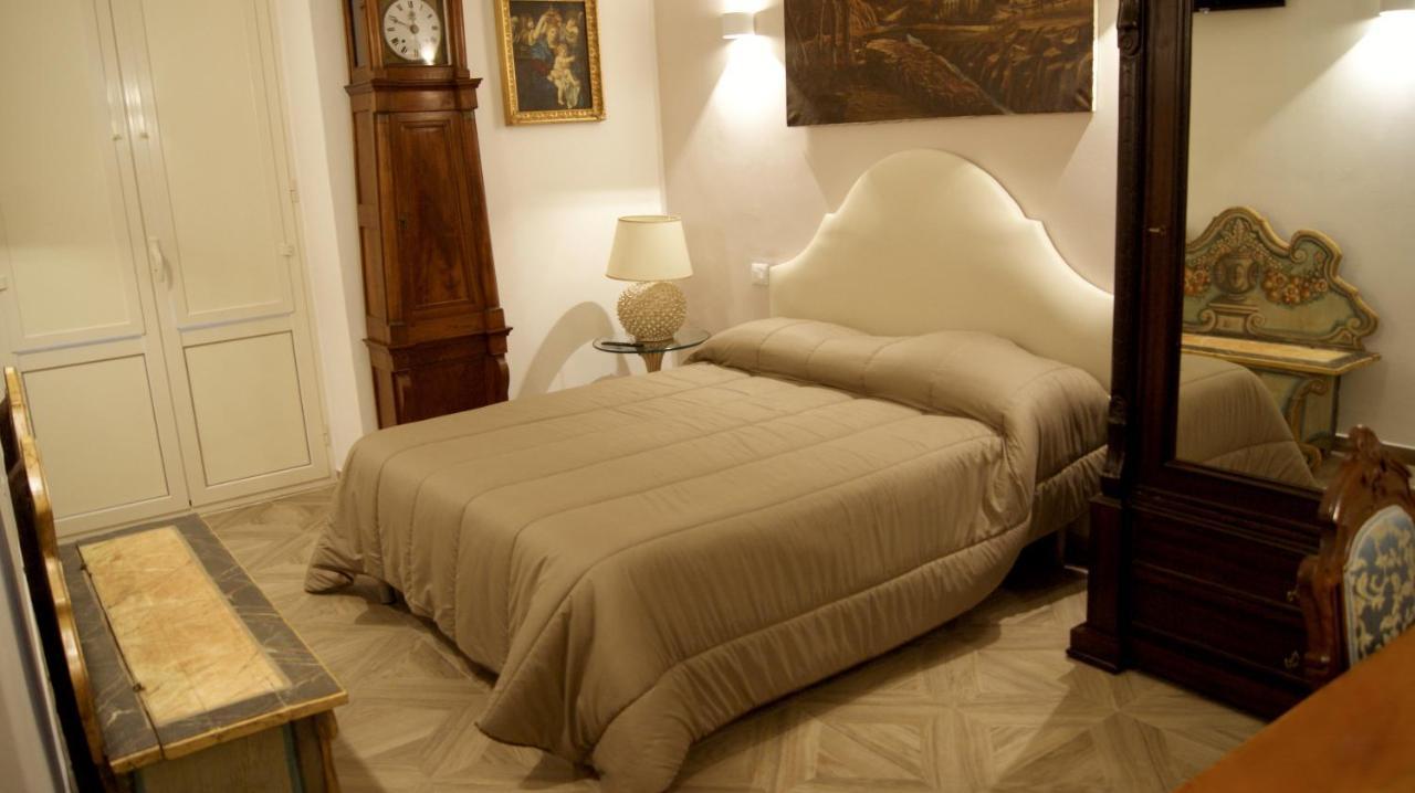 La Maison Barbin Tarente Extérieur photo