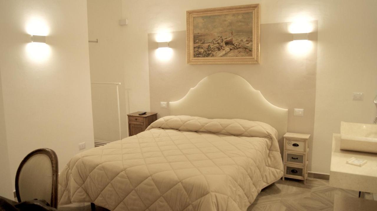 La Maison Barbin Tarente Extérieur photo